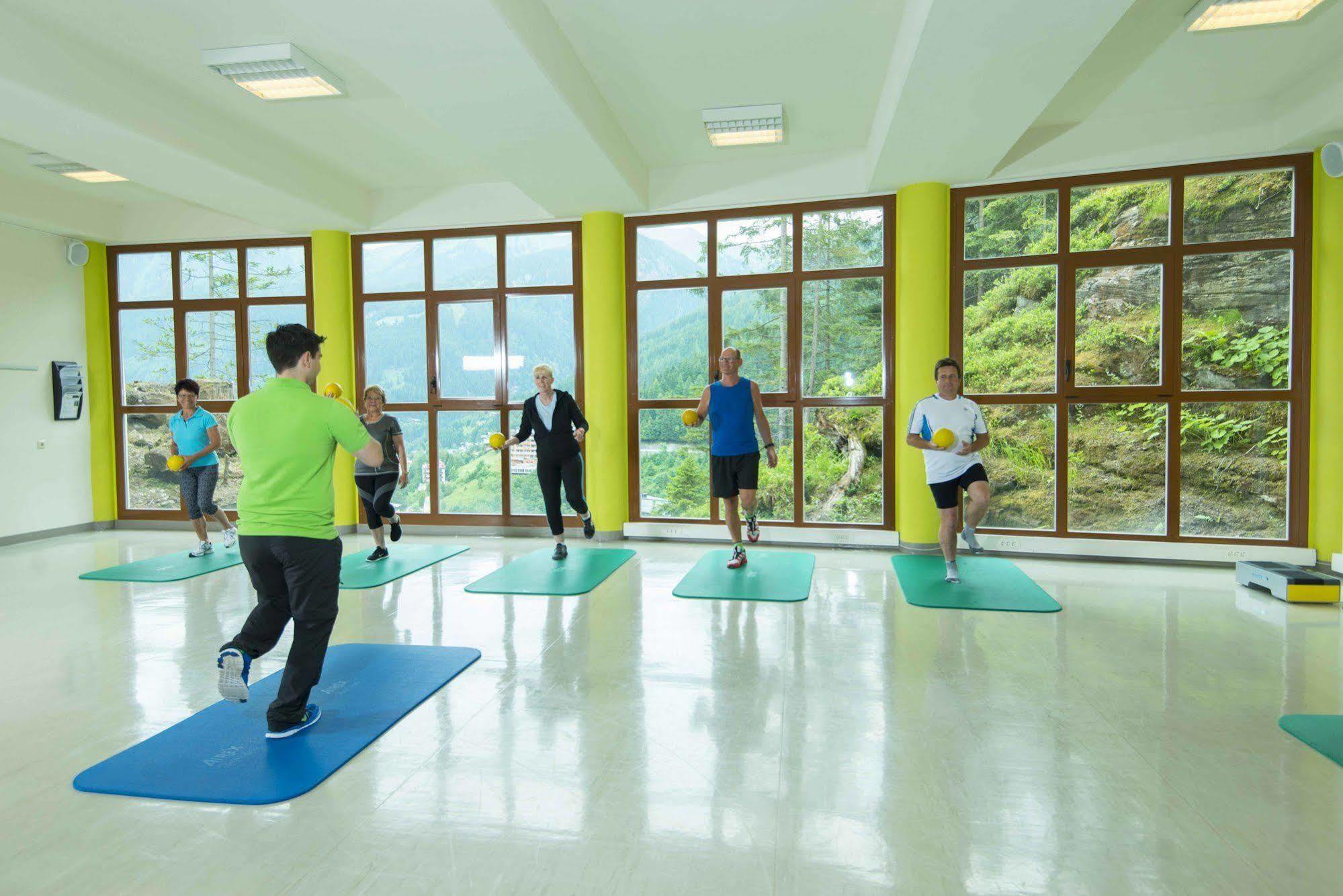 Gesundheitszentrum Baerenhof باد جاستاين المظهر الخارجي الصورة